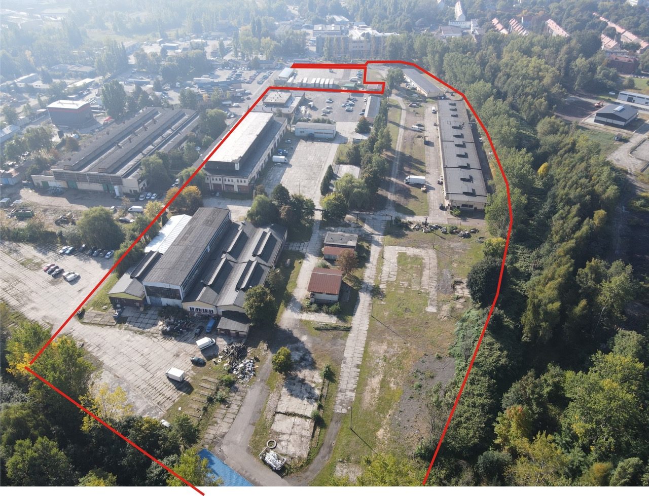 Hale i działki przemysłowe w pobliżu DTŚ